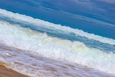 Hint Okyanusu dalgaları