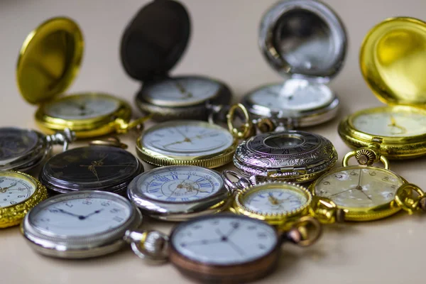 Vintage Antike Tasche Runde Retro Uhr Mit Zeigern Für Die — Stockfoto