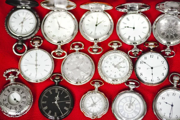 Vintage Antike Tasche Runde Retro Uhr Mit Zeigern Für Die — Stockfoto