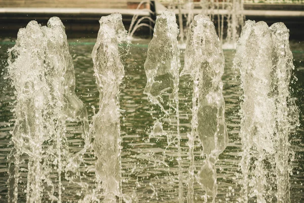 Schöner Brunnen Mit Wasser Sokolniki Park Moskau Russland — Stockfoto