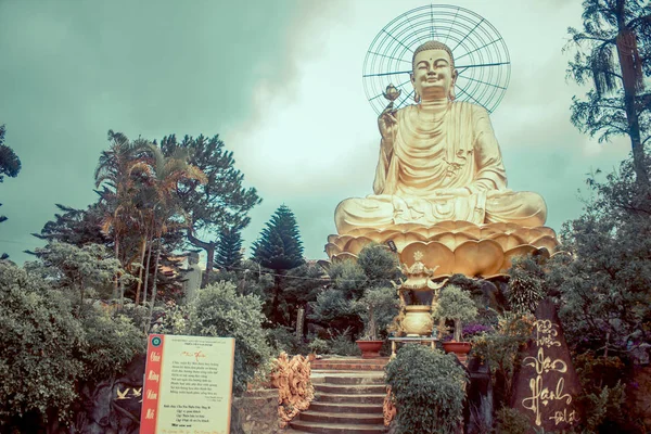 Krásná Pagoda Buddhistickém Církevním Komplexu Asii Vietnamu — Stock fotografie