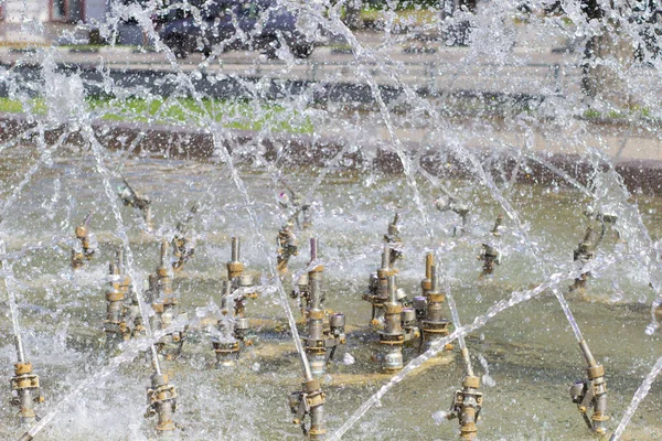 Музыкальные Фонтаны Пресной Водой Городском Парке — стоковое фото