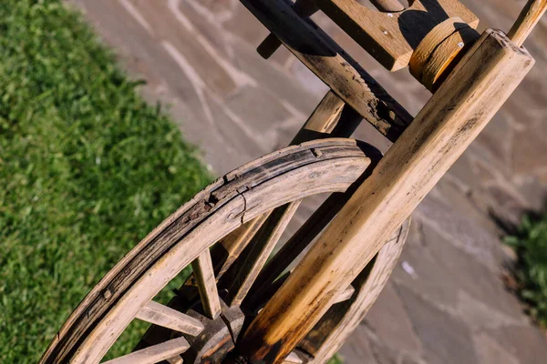 Gamla Ryska Traditionella Folk Trä Vintage Bonde Spinnrock För Ull — Stockfoto