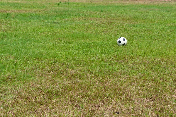 Bola Futebol Grama Campo Futebol — Fotografia de Stock