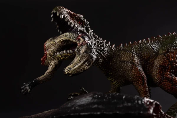 Carcharodontosaurus Dinosaur Body Nearby Dark Background Close — Stock Photo, Image