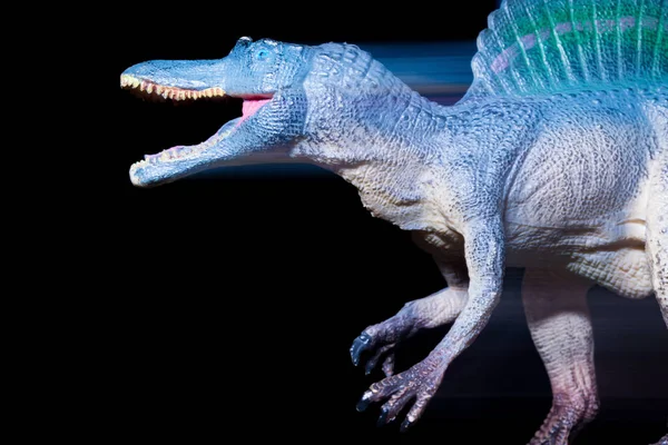 Siyah Arka Plan Üzerine Çizgiler Ile Hızlı Çalışan Spinosaurus — Stok fotoğraf