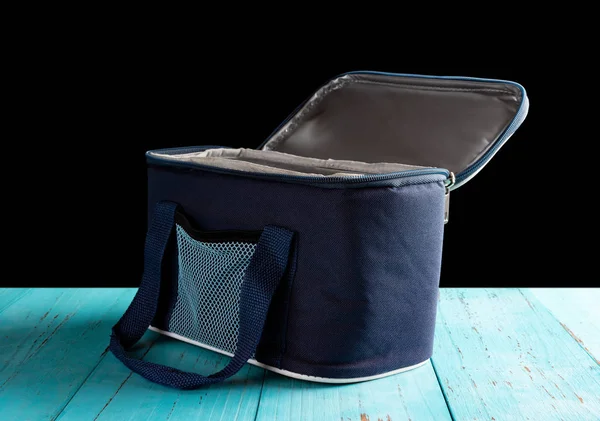 Seitenansicht Grauer Und Blauer Lunchpaketträger Mit Aufgeklappter Platte Auf Einem — Stockfoto