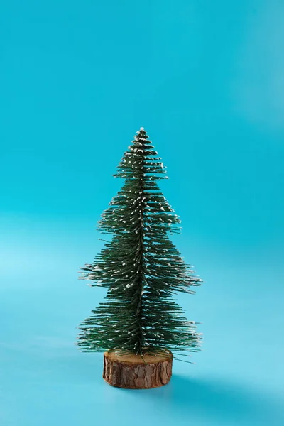 Christmas Tree Snow Blue Background — Stock Photo, Image
