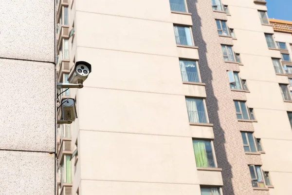 Cctv Camera Voor Een Residentieel Gebouw — Stockfoto