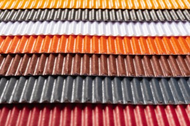 çok renkli karton kağıtları arka plan olarak oluklu.