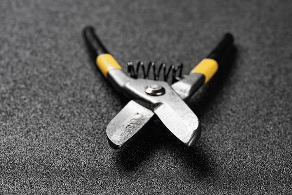 Opened Wire Cutter Black Backgrond — Stock Photo, Image