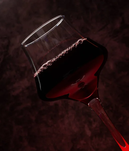 Tazza Vino Rosso Sfondo Scuro Primo Piano Verticale — Foto Stock