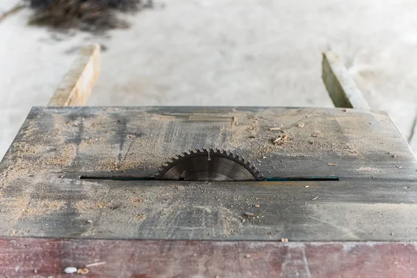 Wood Cutting Saw Unfinish Industrial Loft — Stock Photo, Image