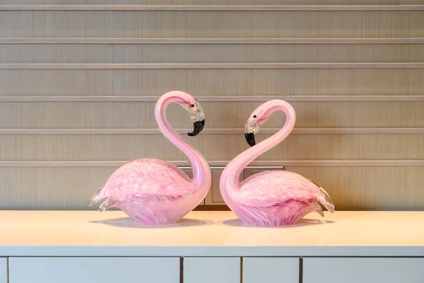 Paar Flamingo Een Woonkamer — Stockfoto