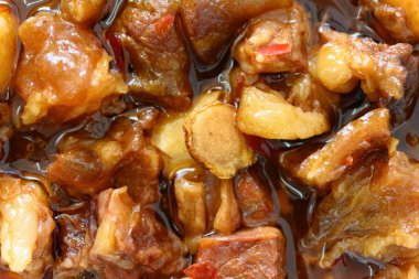 üst görünümü kızarmış dana yanakları yakın