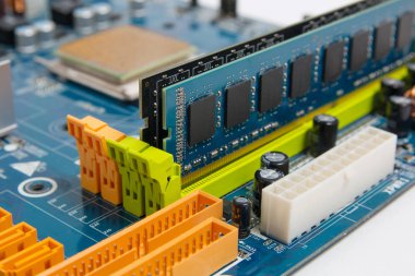 Elektronik bilgisayar çipli bilgisayar anakartı