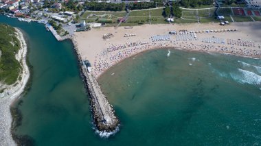 Ağva Şile istanbul Türkiye'de Nehri yakınında havadan görünümü