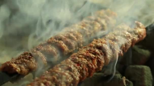 Turkiska Kebab Grillen — Stockvideo
