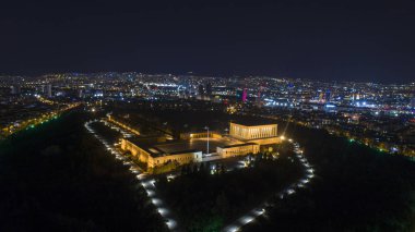 Anıtkabir Ankara'da Türkiye'nin ilk Cumhurbaşkanı Mustafa Kemal Atatürk ' ün gece, Anitkabir, anıt mezar, havadan görünümü.