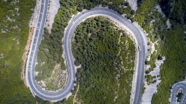 トルコの高山峠からの曲がりくねった道 — ストック写真