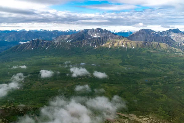 Вид Воздуха Бескрайнюю Дикую Природу Горы Национального Парка Врангеля Сент — стоковое фото