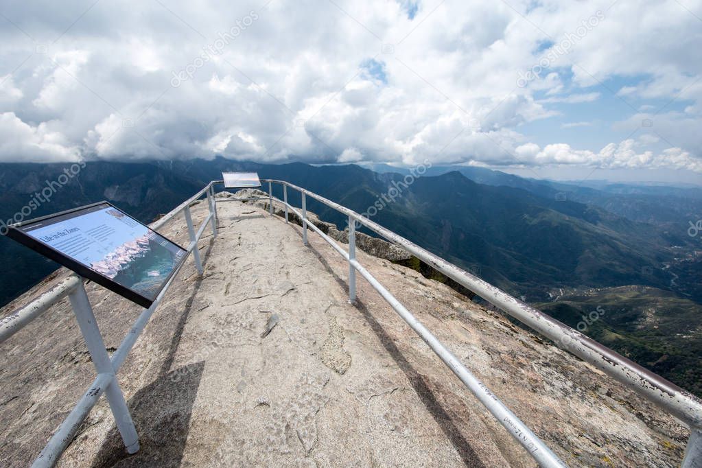 Summit of Moro Rock hike in Sequoia National Park California