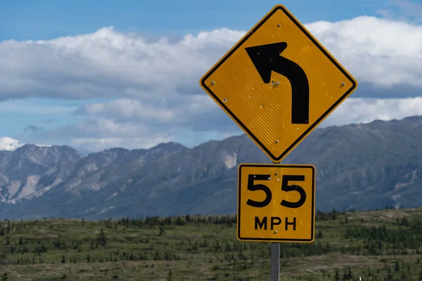 Millas Por Hora Límite Velocidad Signo Curva Una Carretera Los — Foto de Stock