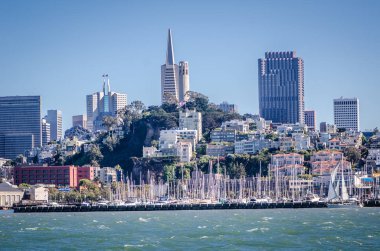 San Francisco, Cityscape görünümü olarak dışarı koy su üzerinden görülen
