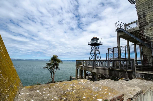 Maio 2018 San Francisco California Vista Exterior Prisão Farol Ilha — Fotografia de Stock