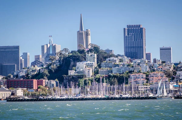 Veduta Del Paesaggio Urbano San Francisco Visto Fuori Sulle Acque — Foto Stock