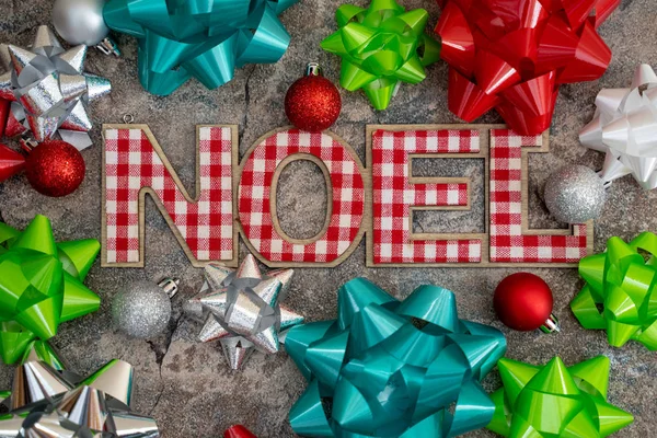 Weihnachten Konzept Hintergrund Mit Noel Rot Und Weiß Kariert Ornamente — Stockfoto