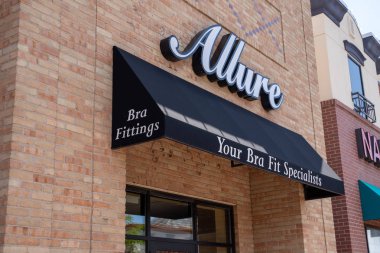 Maple Grove, Minnesota - 21 Temmuz 2019: Bir Allure Al'ın Dış Cephesi