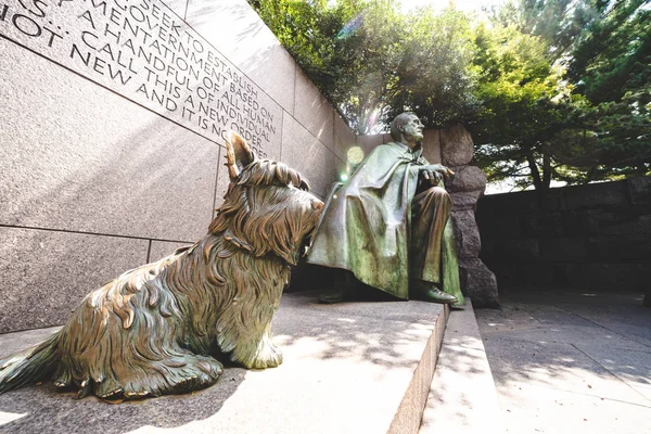 Washington, DC - August 6, 2019: Fala, Roosevelt's Pet Dog at th — Stock Photo, Image