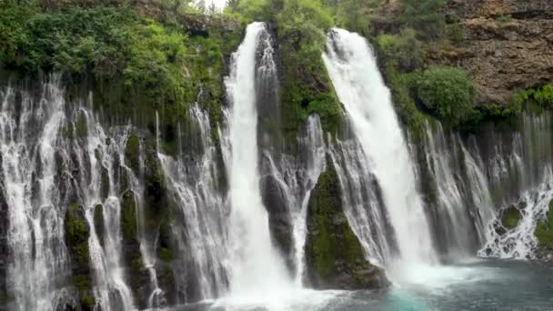 Mcarthur Burney Falls Waterfall California — Stock Video