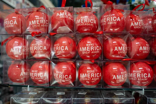 Washington, DC - August 5, 2019: Display of Make America Great A — Stock Photo, Image