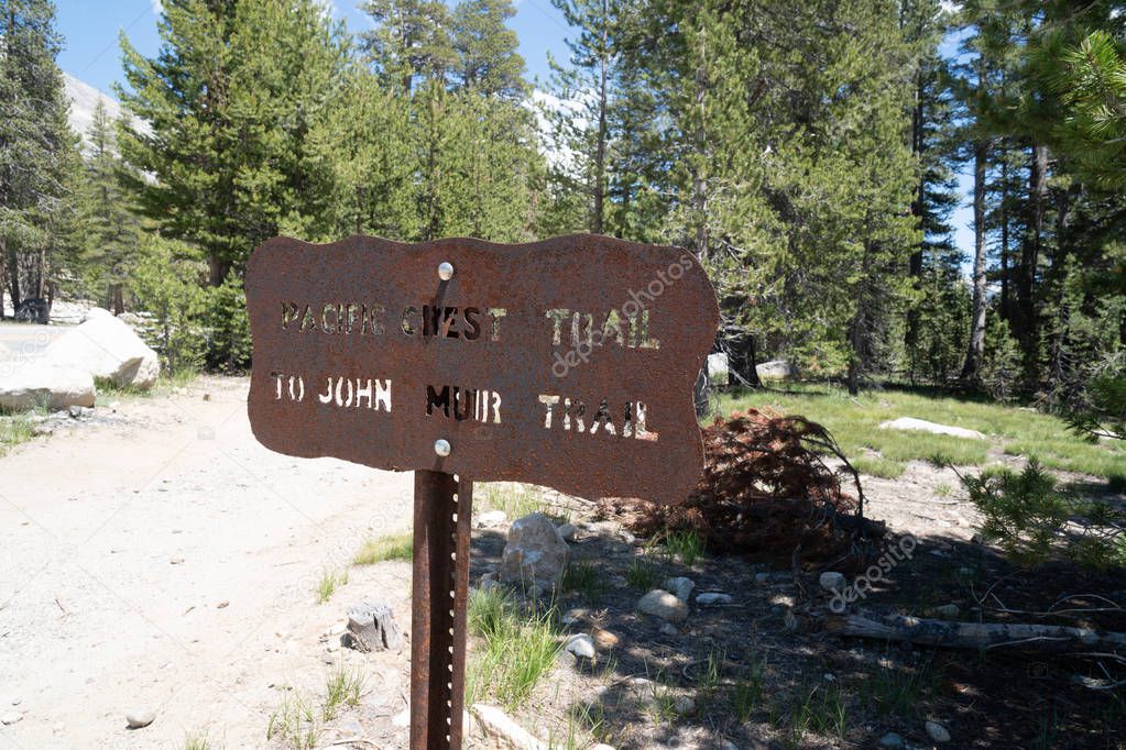 Sign along Yosemite National Park Tioga Pass for the Pacific Cre