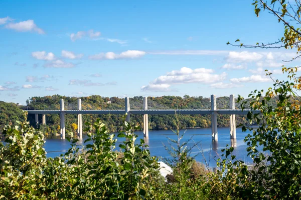 Widok w Stillwater Minnesota jesienią patrząc na St. — Zdjęcie stockowe