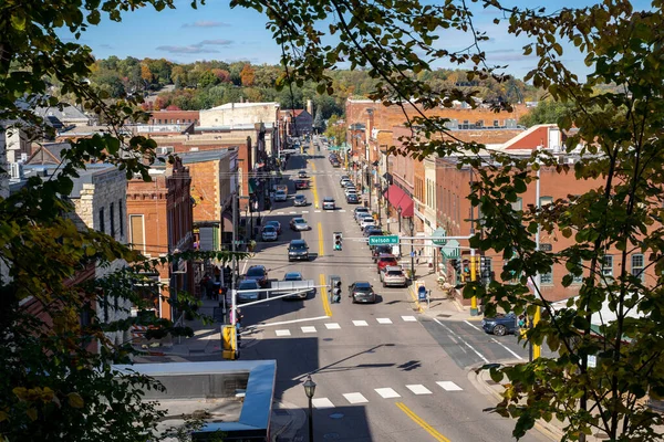 Cityscape view of Stillwater Minnesota from a air overlook i — стокове фото