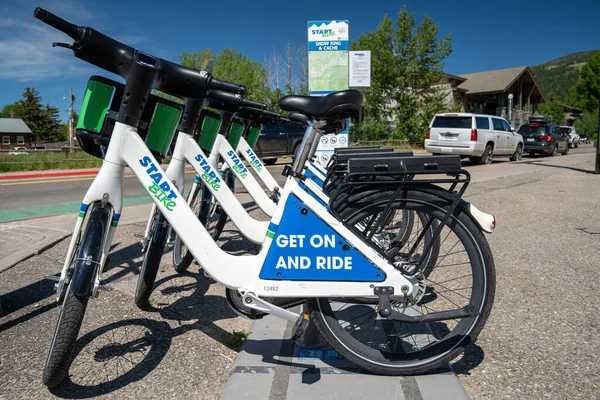 Jackson Wyoming Junio 2020 Bike Rack Start Bikes Servicio Para —  Fotos de Stock