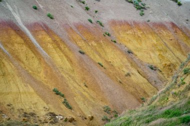 Çorak Topraklar Ulusal Parkı Güney Dakota 'da Renkli Sarı Tepeler
