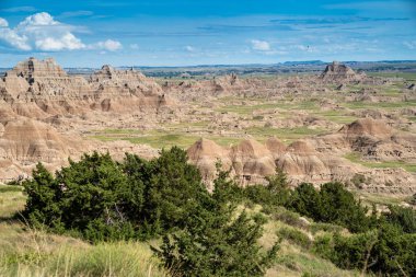 Cliff Shelf Doğa Yolu 'ndan Çorak Topraklar Ulusal Parkı