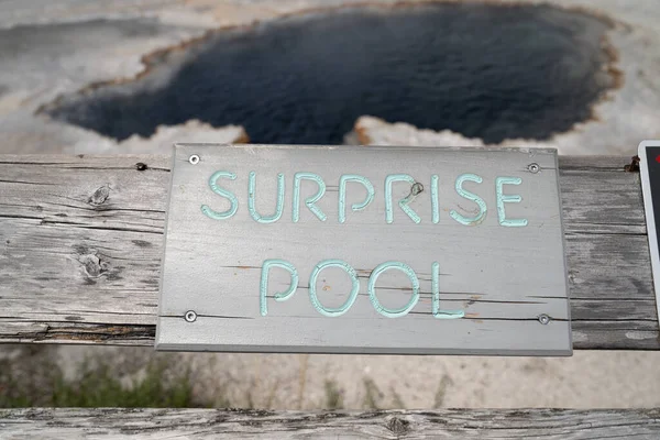 Firma Para Surprise Pool Una Fuente Termal Área Firehole Lake —  Fotos de Stock