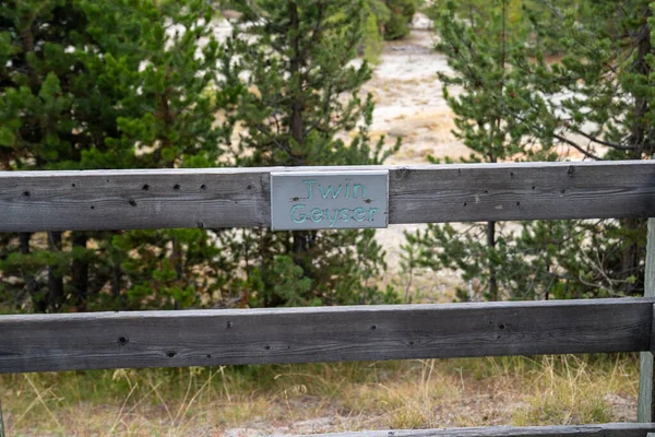 Señal Para Twin Geyser Una Característica Térmica Cuenca Del West — Foto de Stock