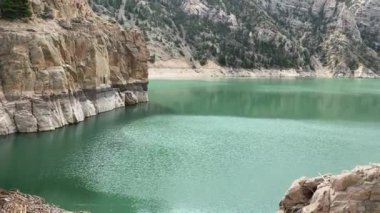 Cody Wyoming 'deki Buffalo Bill Barajı' nda göl ve su deposu.