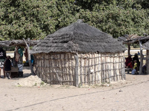 North Namibia May 2018The Poor Hut Natives May 2018 North — Stock Photo, Image