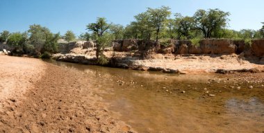 Peyzaj: Kunene Nehri Kuzey Namibya
