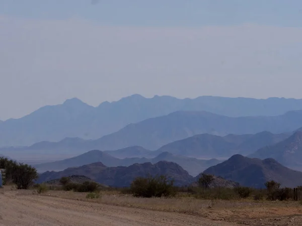 Dumanlı Tepelerde Merkezi Namibya — Stok fotoğraf