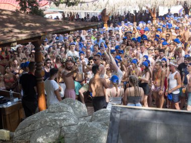 Golden Sands, Bulgaristan-1 Temmuz:, 2017 1 Temmuz 2017 Golden Sands, Bulgaristan üzerinde yaz aylarında plaj partisi. 