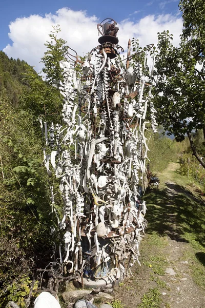 İtalyan Alpler, İtalya Eylül 21 Eylül İtalyan Alpleri'nde 21.2016 deli Bahçe. 2016, İtalyan Alpler, İtalya