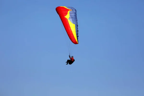 Lago Garda Italia Settembre 2016 Popolare Parapendio Sopra Lago Settembre — Foto Stock